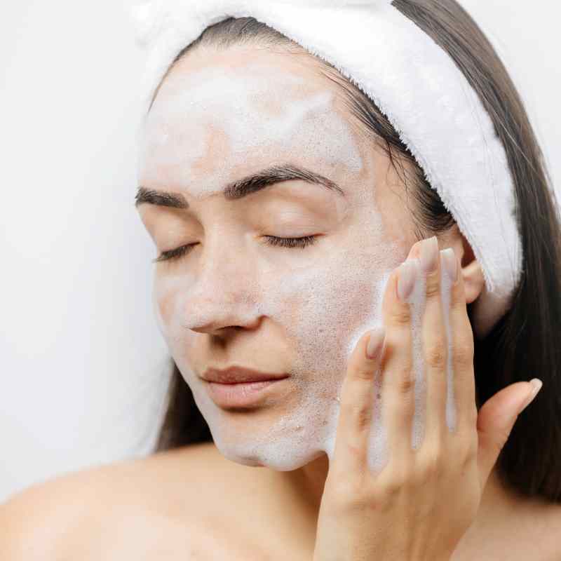 JABÓN FACIAL (Paso 1)